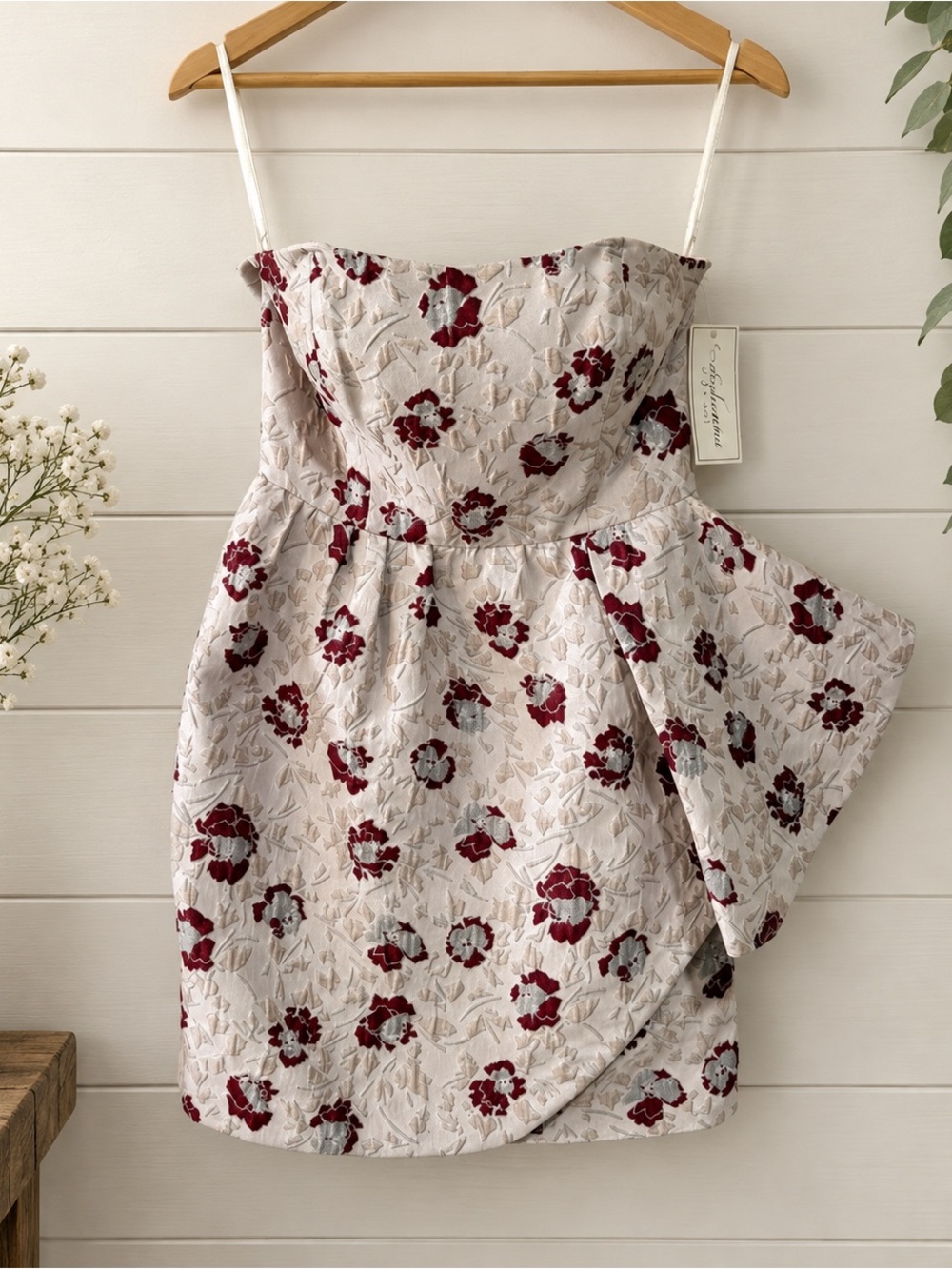 Shoshanna Anna-Marie Embroidered Sweetheart Blush Mini Dress Size 4 NWT
